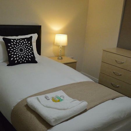 The Townhouse Newcastle Apartment Luaran gambar