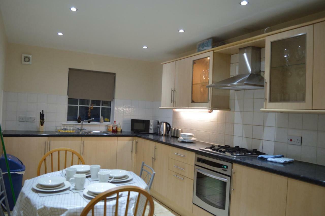 The Townhouse Newcastle Apartment Luaran gambar